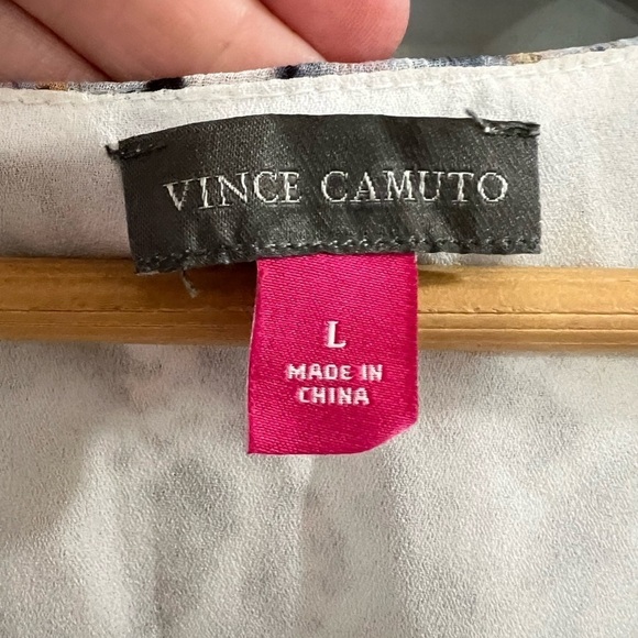 VINCE CAMUTO Snake Skin Print Balloon Sleeve Top - Size L - Picture 6 of 7